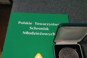 Honorowe Wyróżnienie  dla  Dyrektora Schroniska Mirosława Dziergasa