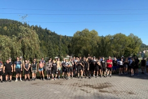 STUDENCI NA BESKIDZKICH SZLAKACH - zdjęcie18