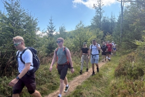 STUDENCI NA BESKIDZKICH SZLAKACH - zdjęcie6